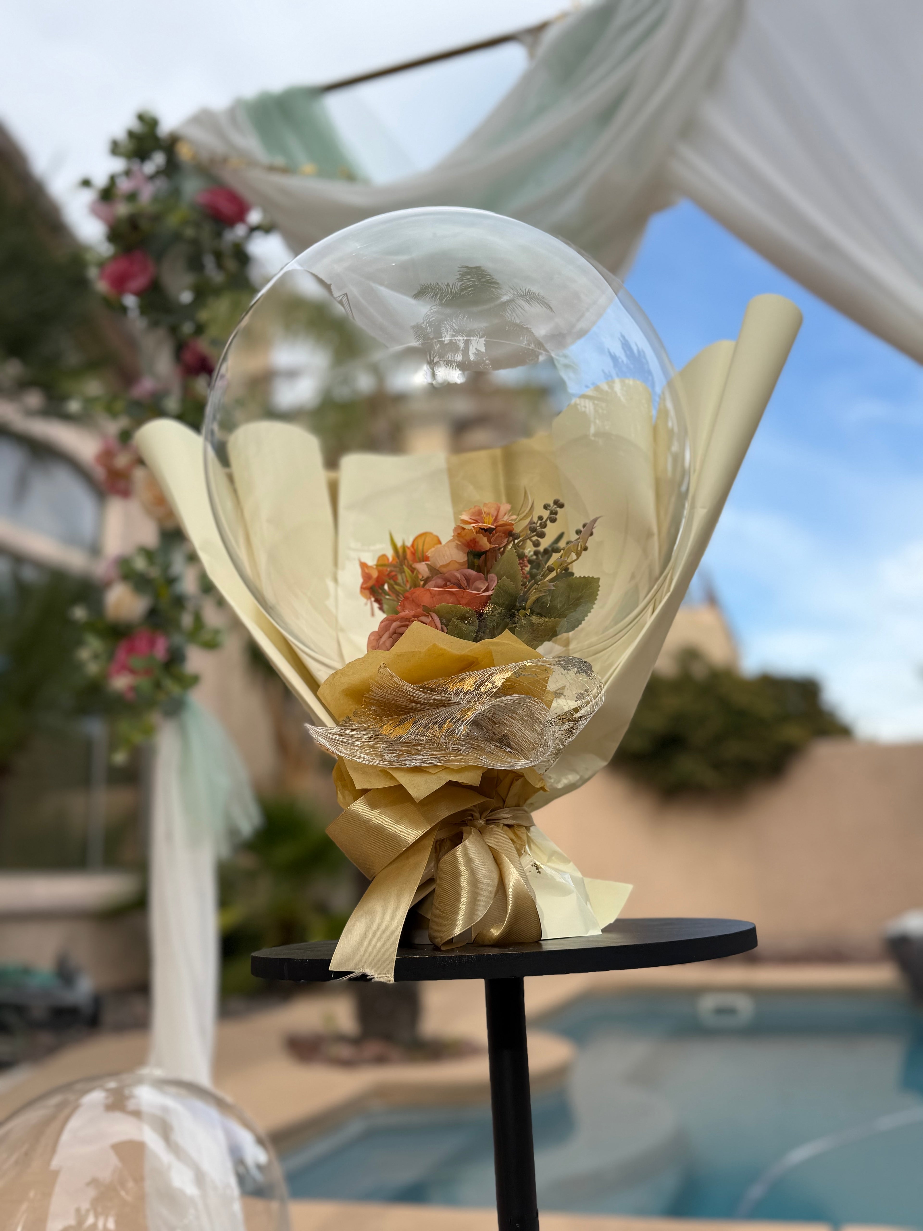 GOLDEN BLOOM BUBBLE